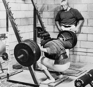 Arnold Schwarzenegger Squatting 